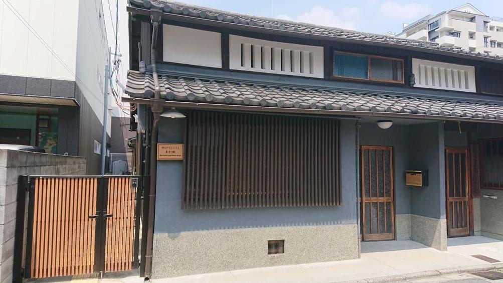 桃山ゲストハウス おかだ كيوتو المظهر الخارجي الصورة
